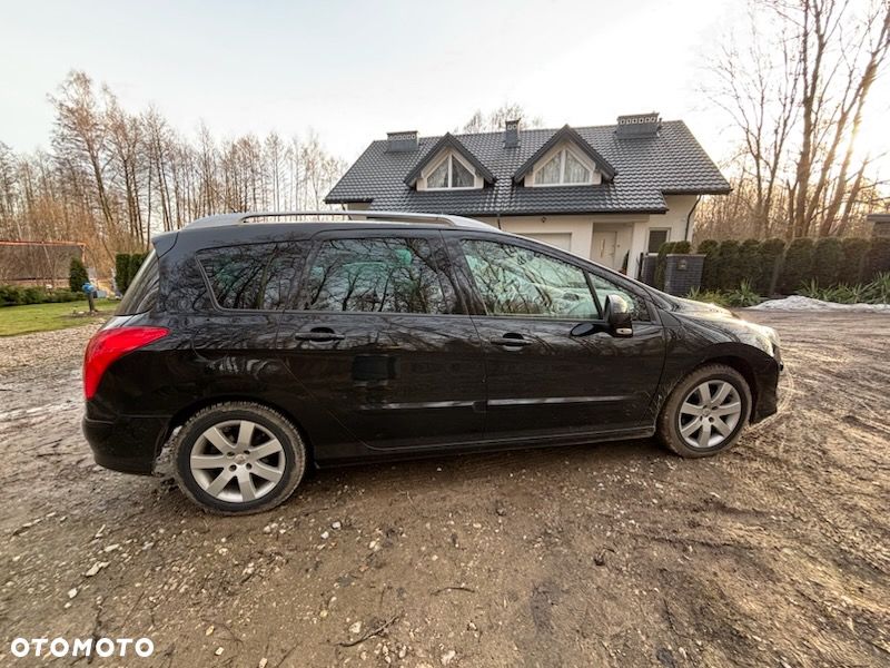 Peugeot 308 1.6 HDi Premium - 3