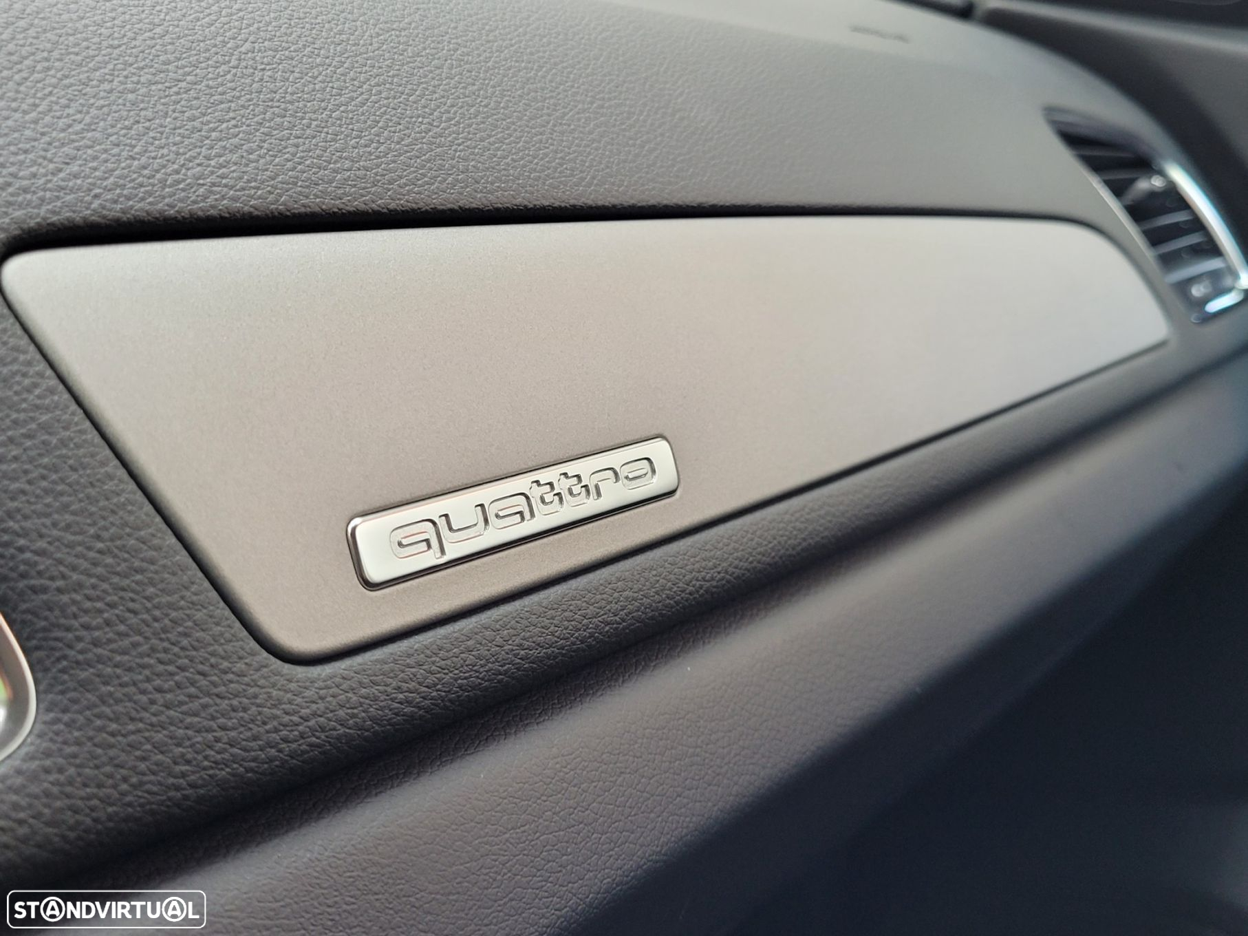 Audi Q3 2.0 TDI quattro S-tronic - 39