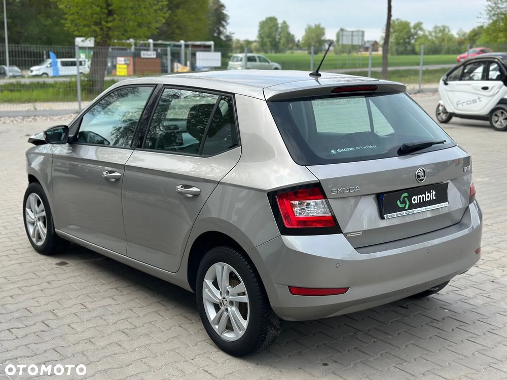 Skoda Fabia - 5