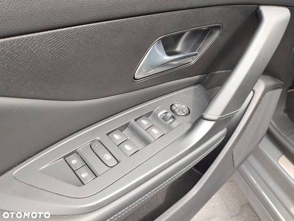 Peugeot 308 1.5 BlueHDi GT S&S EAT8 - 12