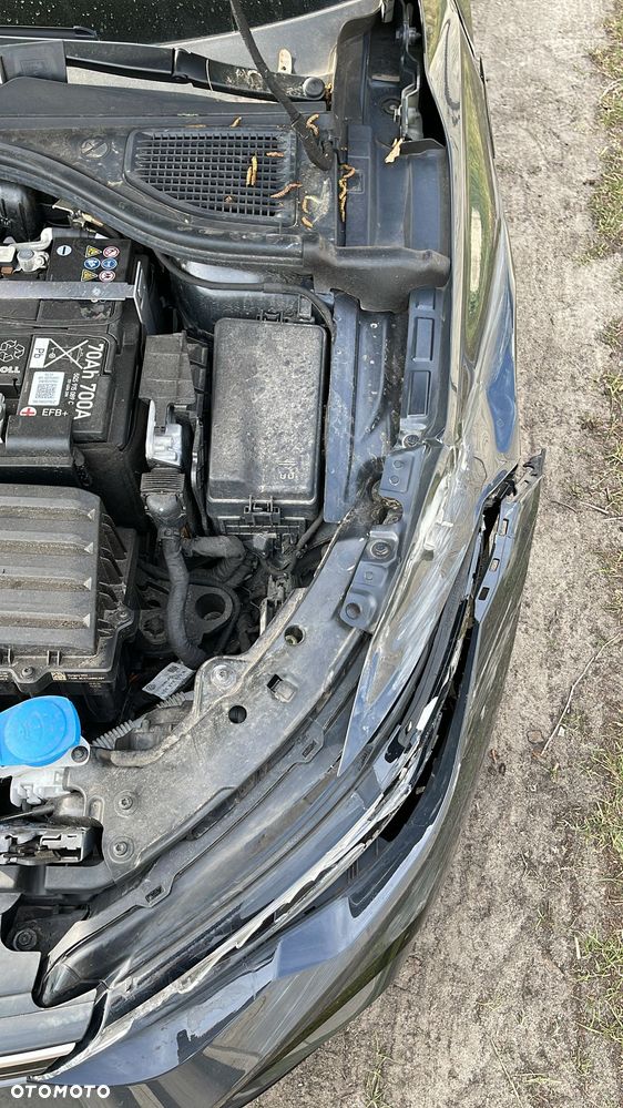 Volkswagen Golf 1.5 eTSI mHEV R-Line DSG - 27