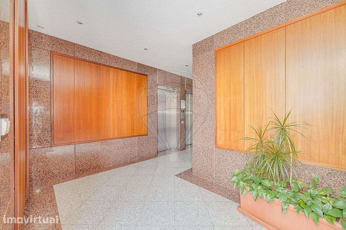 Apartamento T2 para venda - Grande imagem: 2/21