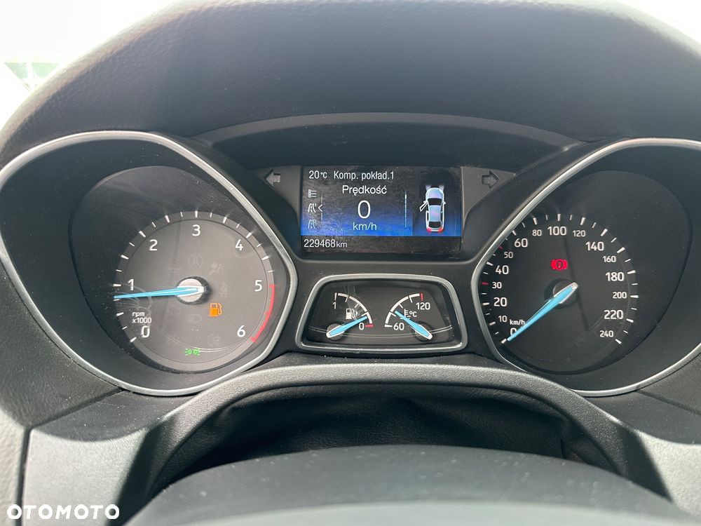 Ford Focus 1.6 TDCi DPF Titanium - 18