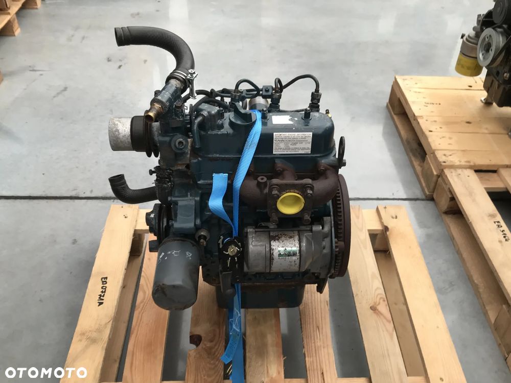 SILNIK KUBOTA D722 14.9kW 4877zł netto - 6