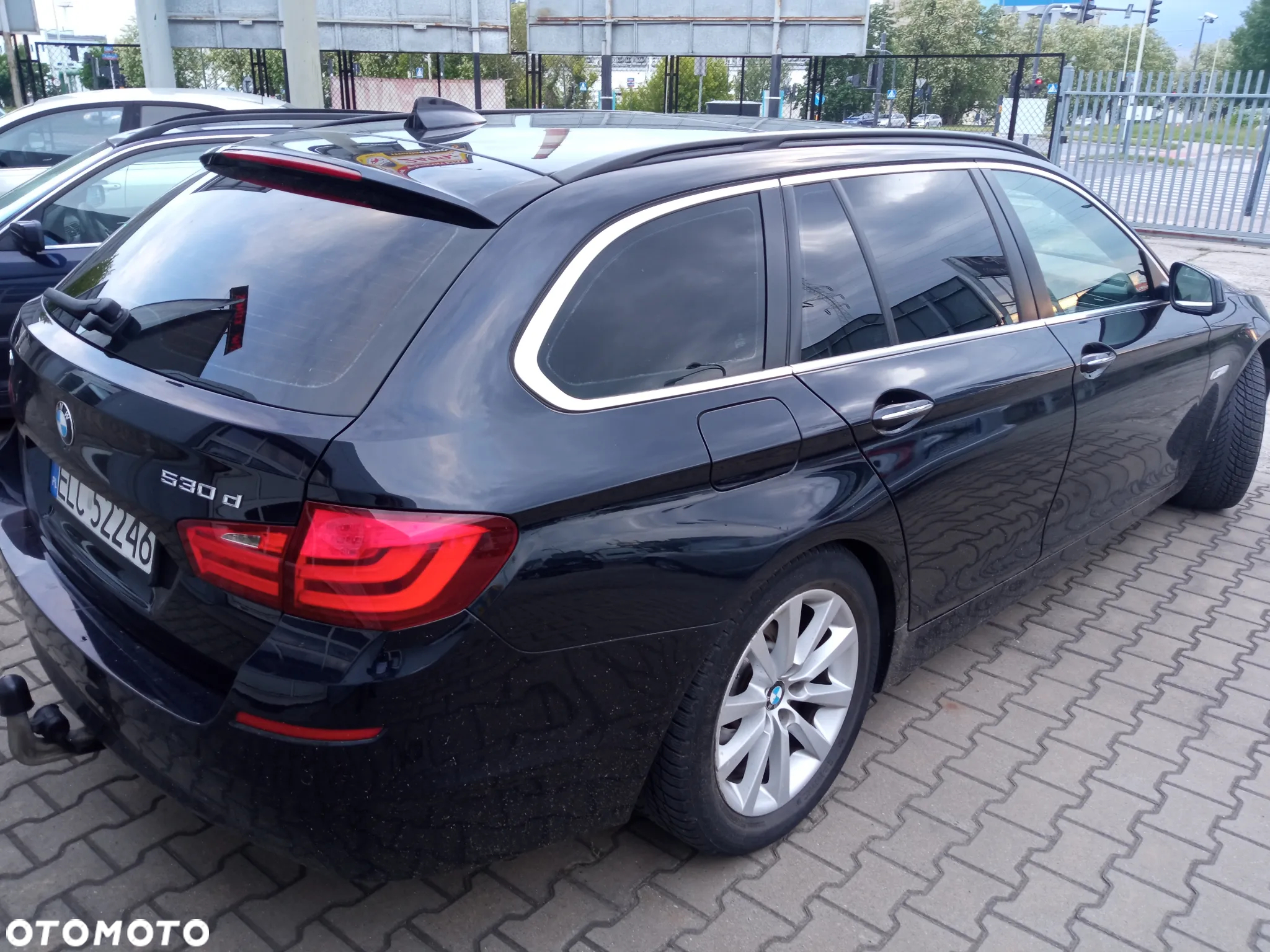 BMW Seria 5 530d xDrive - 10