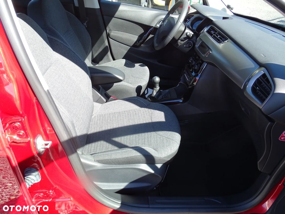 Citroën C3 1.6 BlueHDi Live S&S - 16