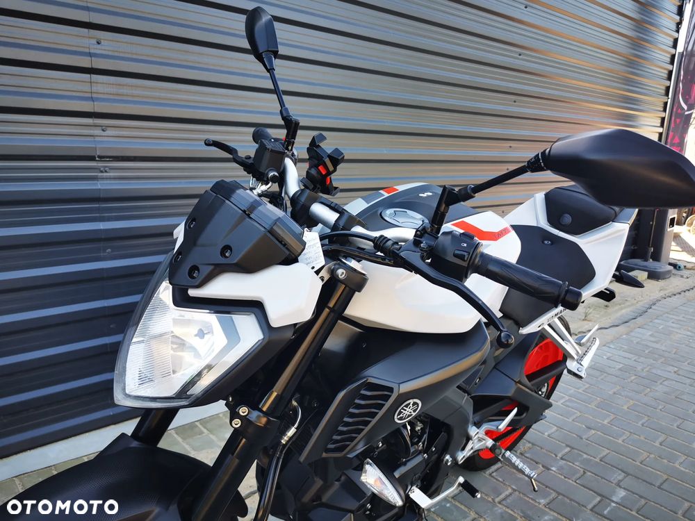 Yamaha MT - 21
