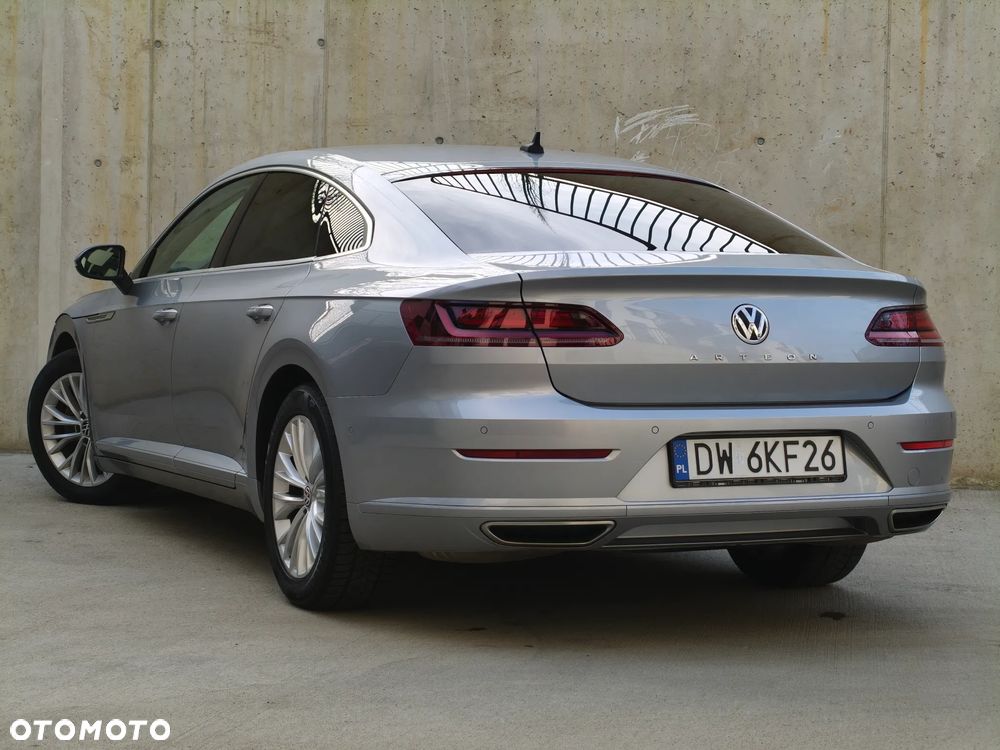 Volkswagen Arteon 2.0 TSI Essence DSG - 16