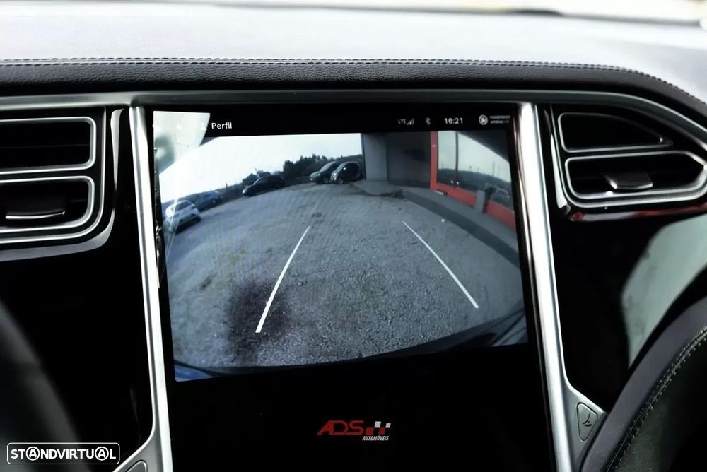 Tesla Model S 85 - 20