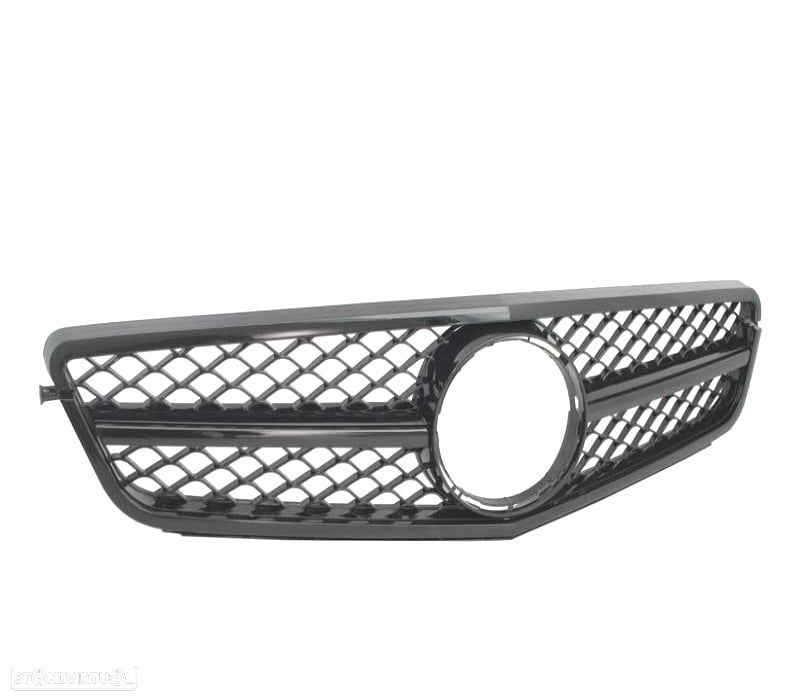 GRELHA FRONTAL MERCEDES W204 11-14 LOOK AMG C63 PRETO BRILHANTE - 2