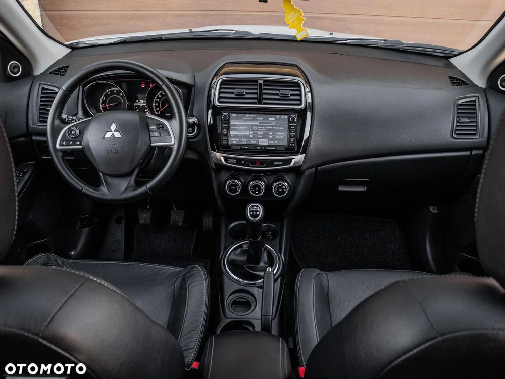 Mitsubishi ASX 1.6 2WD Diamant Edition - 17