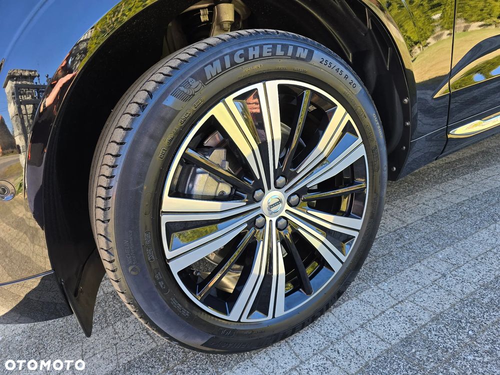 Volvo XC 60 B4 D AWD Plus Bright - 37