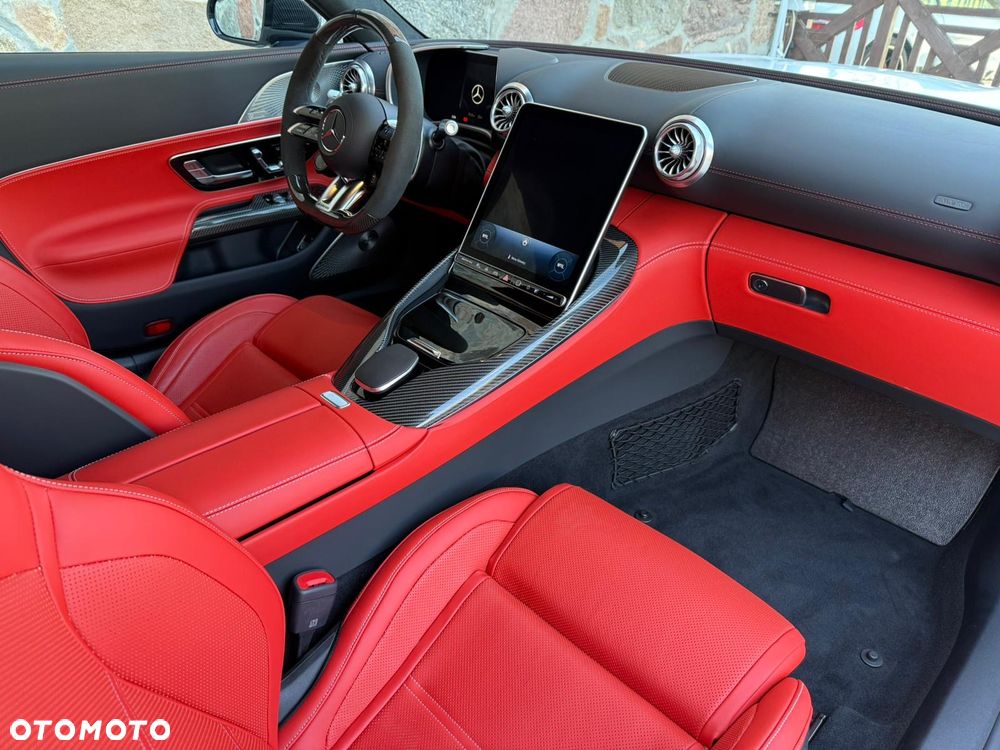 Mercedes-Benz SL AMG 63 4-Matic+ - 24