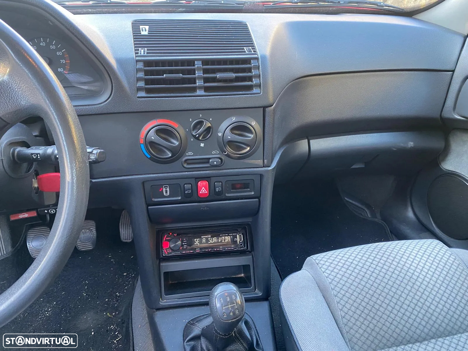 Alfa Romeo 146 1.4 Confort - 9