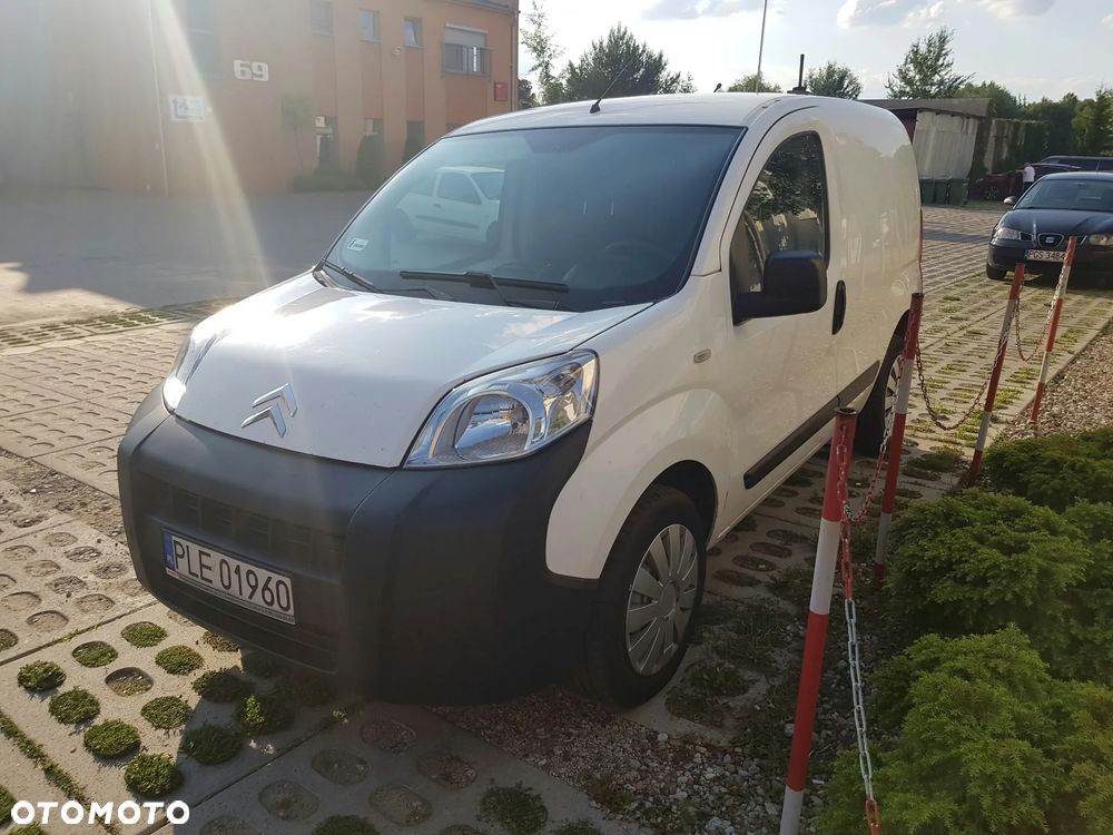 Citroen Nemo 2011 photo 2