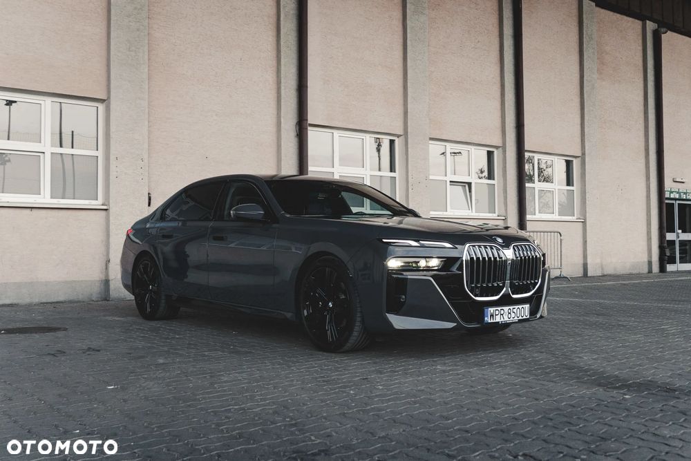 BMW Seria 7 740d xDrive mHEV sport - 4