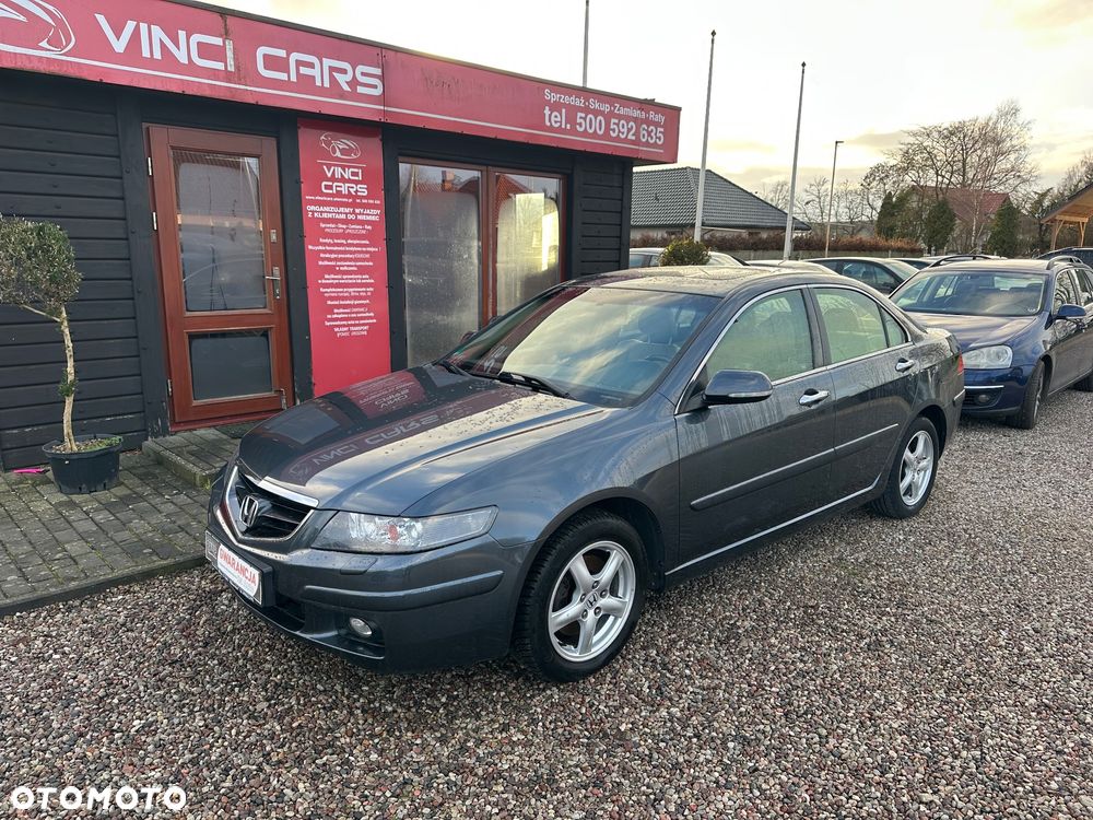 Honda Accord 2.0 i Executive - 1