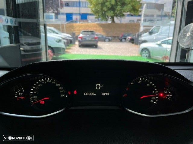 Peugeot 308 1.6 BlueHDi Active J17 - 15