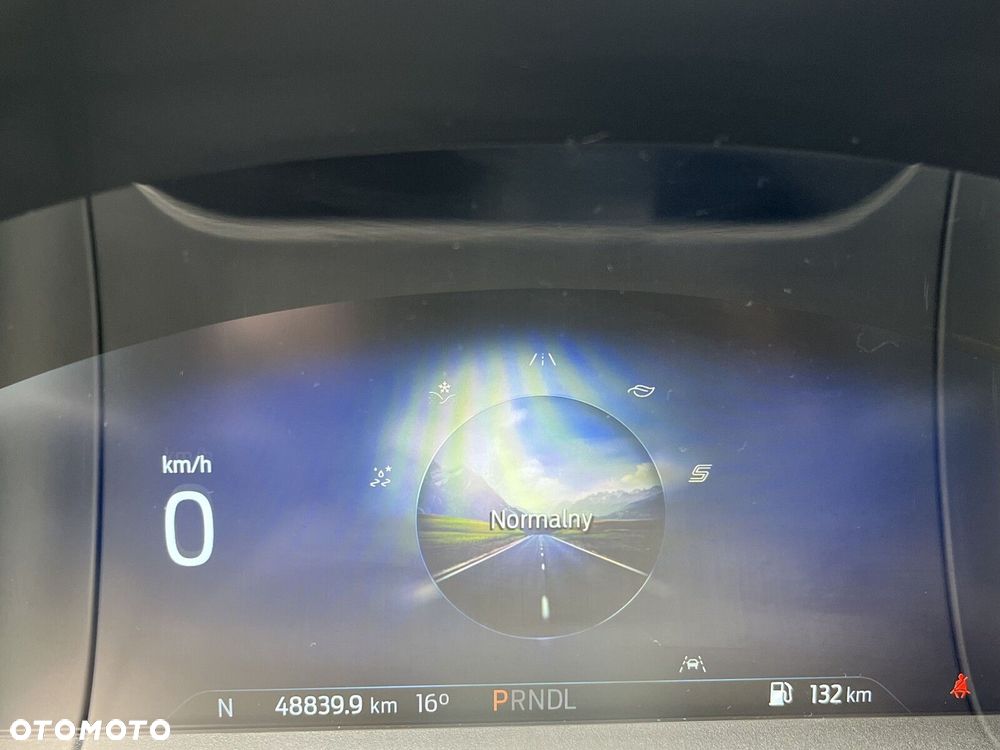 Ford Kuga 2.5 FHEV AWD ST-Line X - 36
