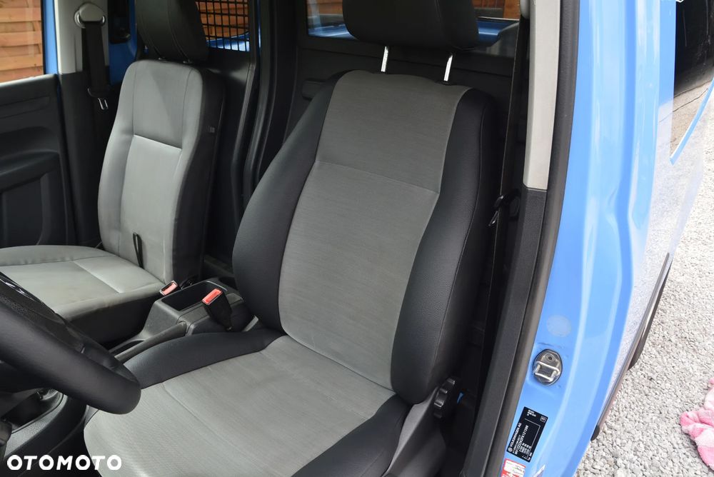 Volkswagen Caddy - 29