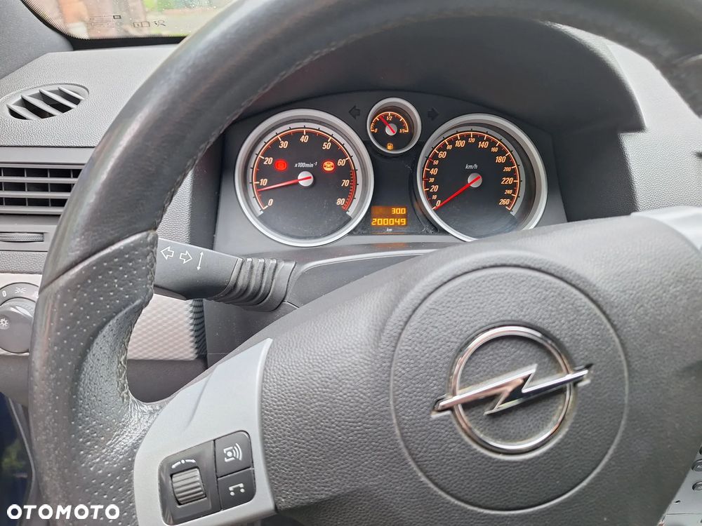 Opel Astra GTC 2.0 Turbo Sport - 6