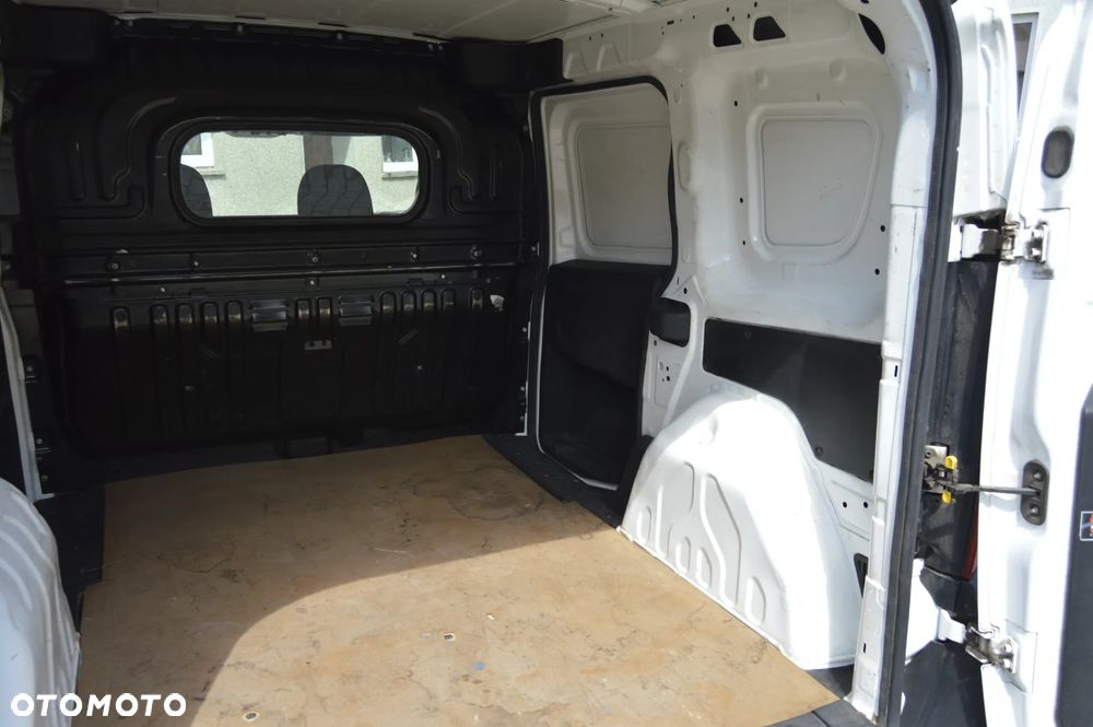 Fiat Doblo T-Jet - 11