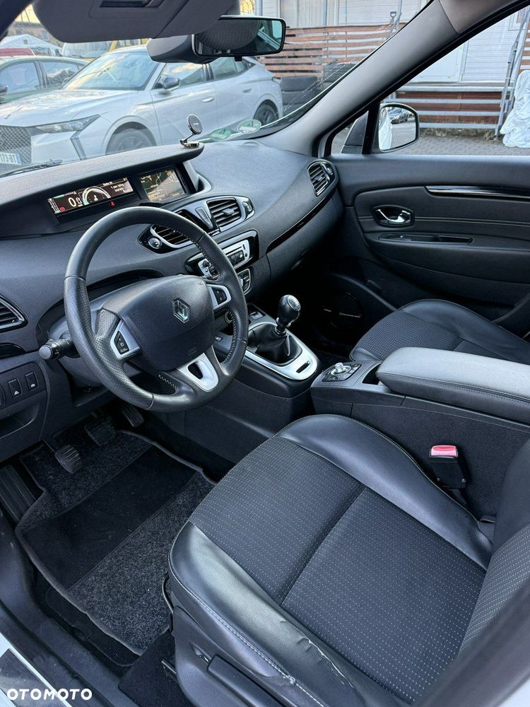 Renault Scenic - 6