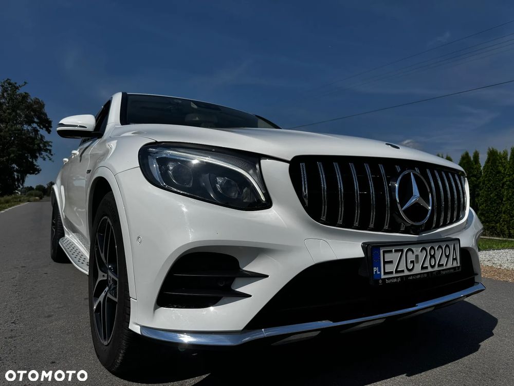Mercedes-Benz GLC - 11