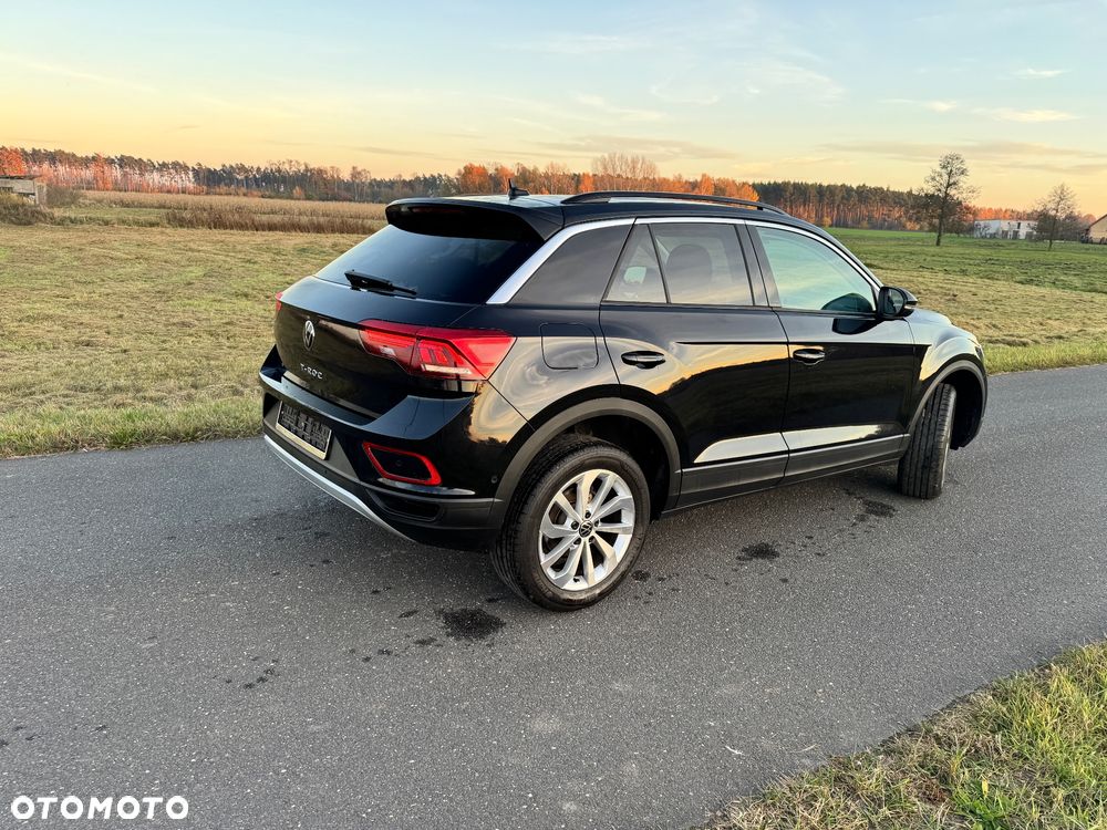 Volkswagen T-Roc - 37