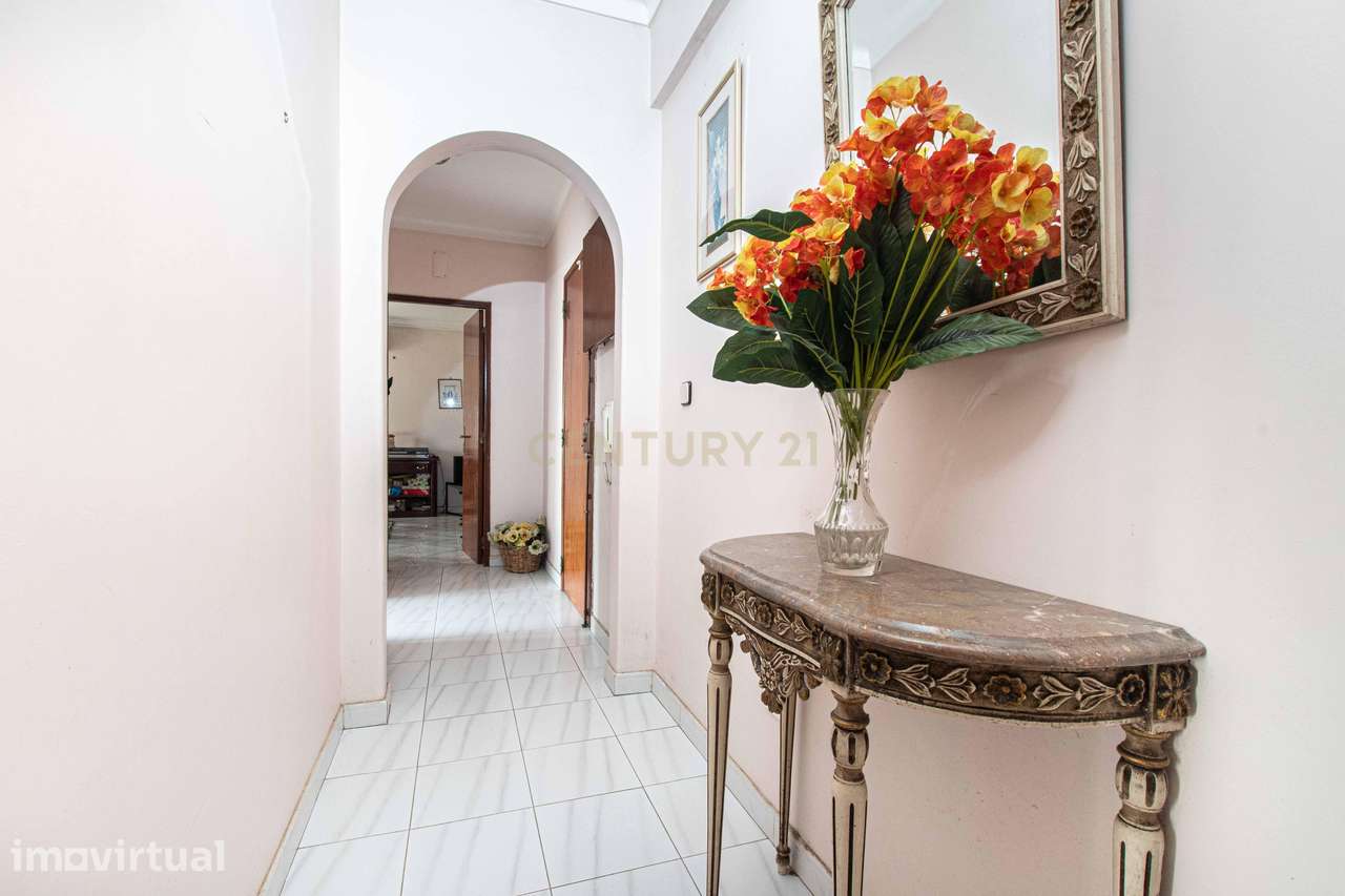 Apartamento T2 | Aveiras de Baixo-Azambuja - Grande imagem: 2/23