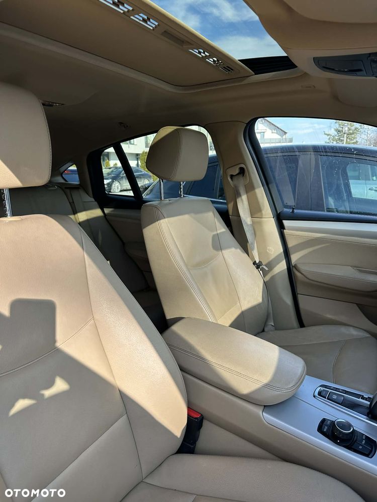 BMW X4 xDrive20i - 2