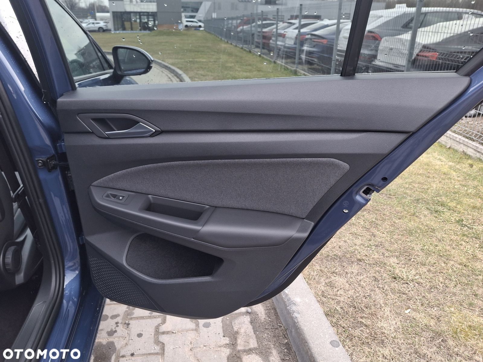 Volkswagen Golf - 17