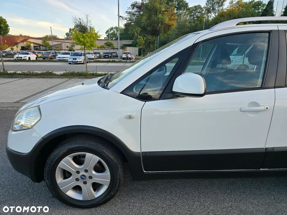 Fiat Sedici 1.6 16V 4x4 Luxury - 31