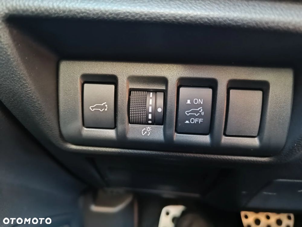 Subaru Outback 2.5i Business Edition (EyeSight) Lineartronic - 13