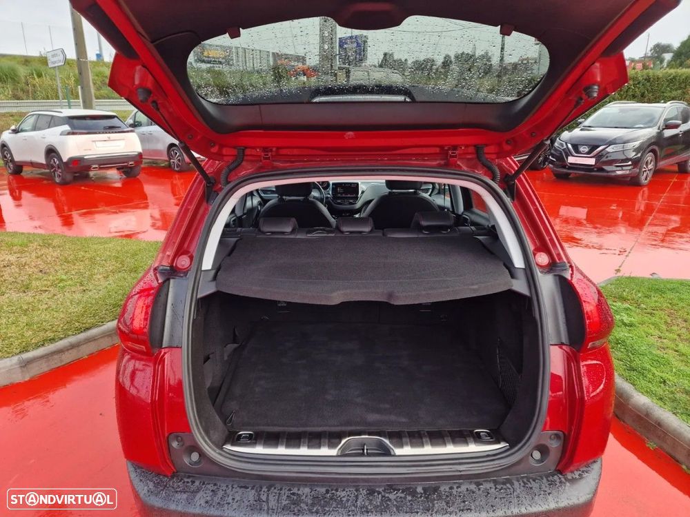 Peugeot 2008 1.2 PureTech GT Line - 7