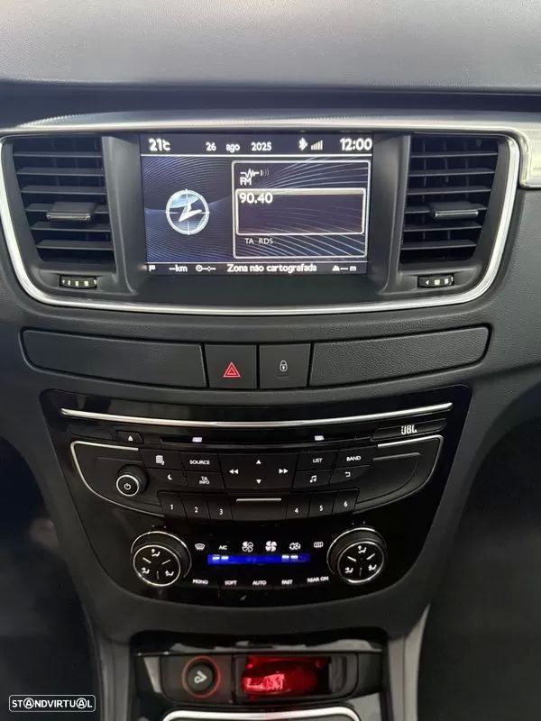 Peugeot 508 RXH 2.0 HDi Hybrid4 2-Tronic - 19