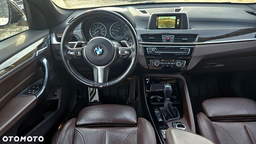 BMW X1 xDrive28i Sport Line - 9
