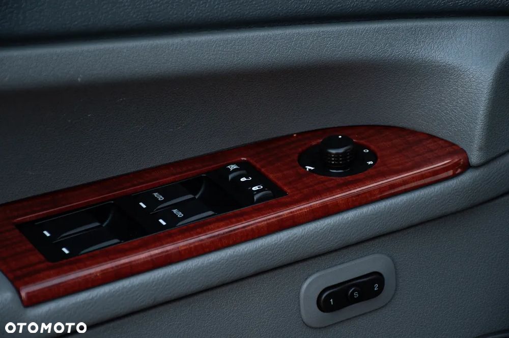 Jeep Grand Cherokee 3.0 CRD Automatik Limited - 37