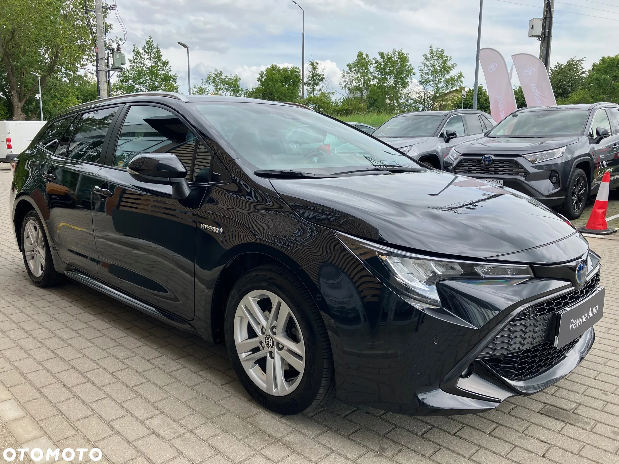 Toyota Corolla 1.8 Hybrid Comfort - 12