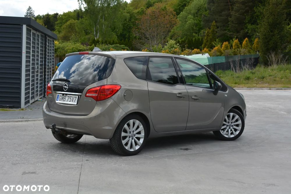 Opel Meriva 1.4 T Essentia S&S - 5