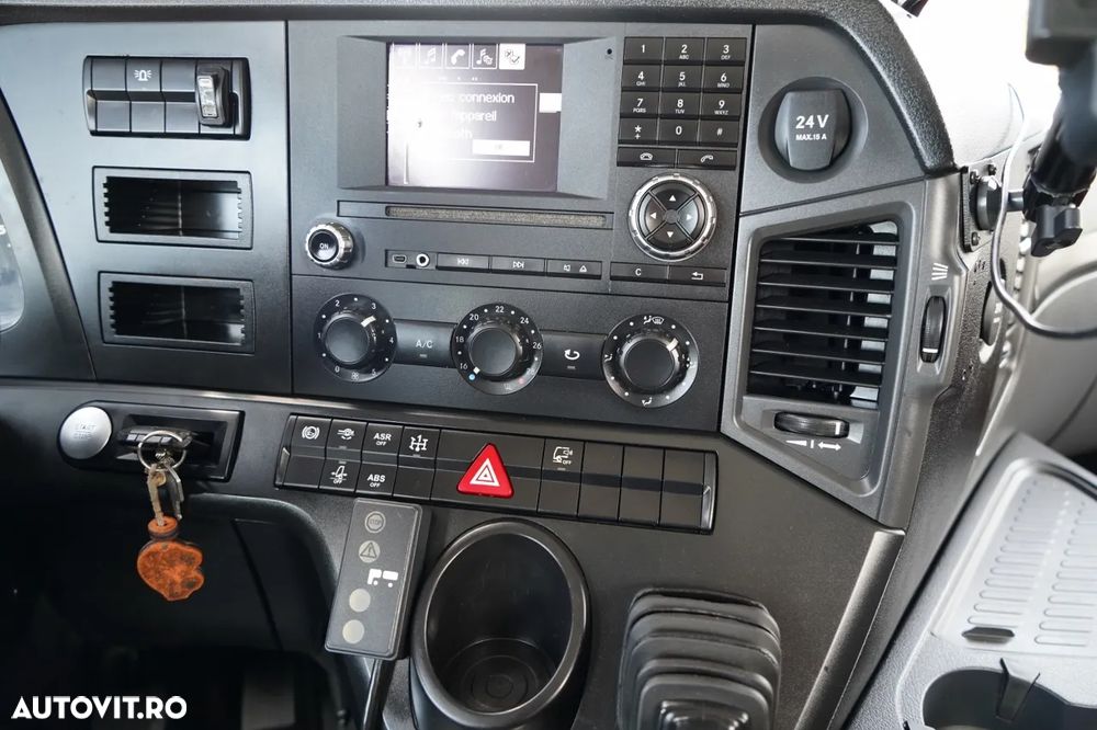 Mercedes-Benz AROCS 2643 / 6x4 / CAROSERIE CU BALANȚĂ - 6,3 M / MACARA HIAB X-HIDUO 188 ES-4 / CAPACITATE MAXIMĂ DE RIDICARE: 5.300 KG / ROTATOARE / PODEA HEAVY-DUTY / TRANSMISIE AUTOMATĂ - 32