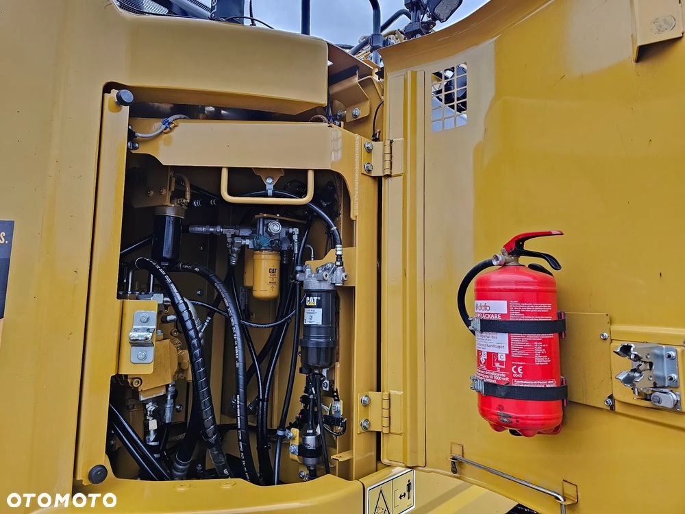 Caterpillar 325 FL CR - 18