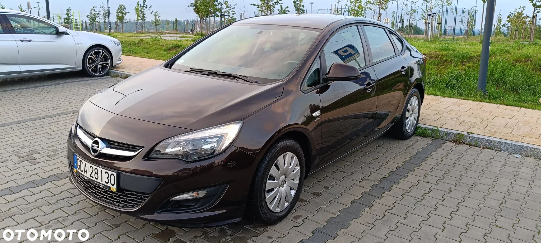 Opel Astra IV 1.6 Active - 1