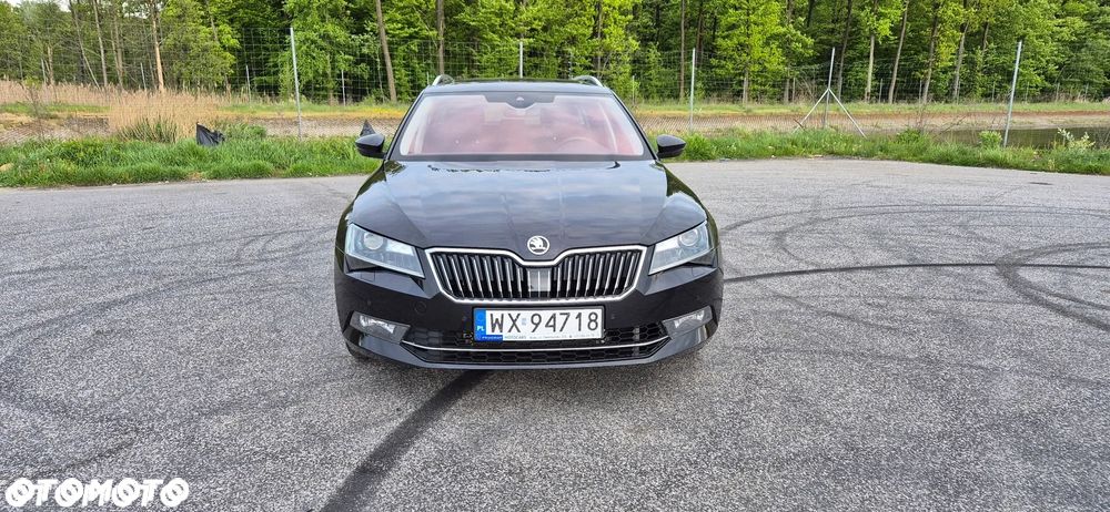 Skoda Superb 2.0 TSI 4x4 L&K DSG - 2