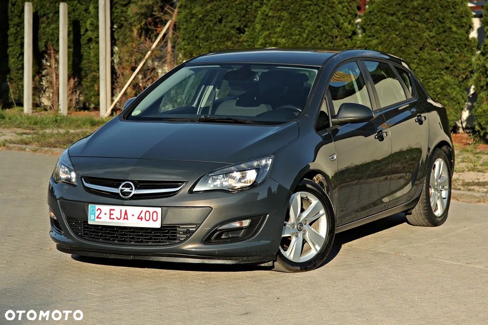 Opel Astra 1.7 CDTI DPF Cosmo - 3