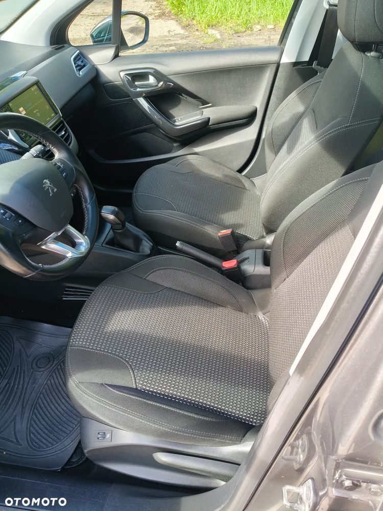 Peugeot 208 Blue-HDi 100 Stop&Start Allure - 5