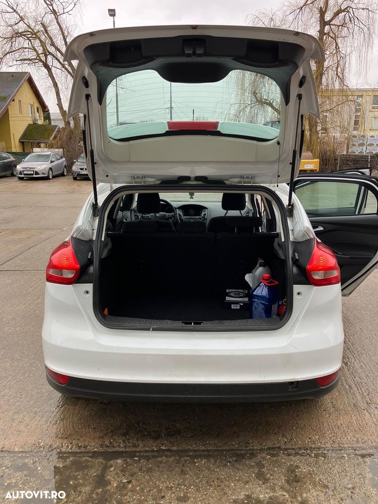 Ford Focus - 3