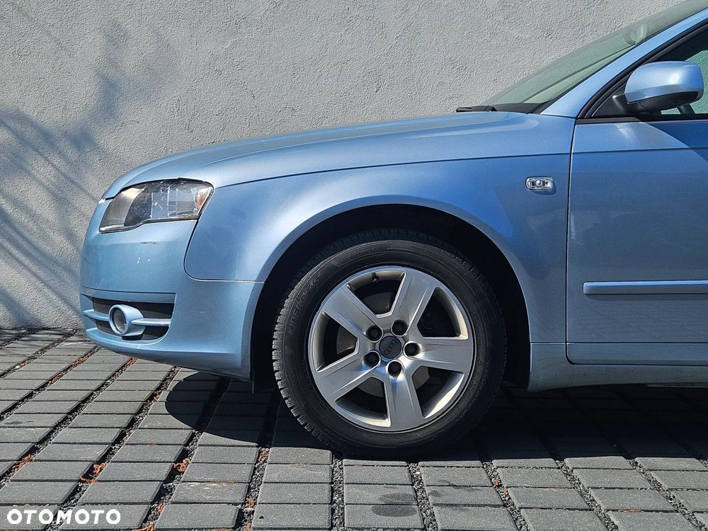 Audi A4 Avant - 7