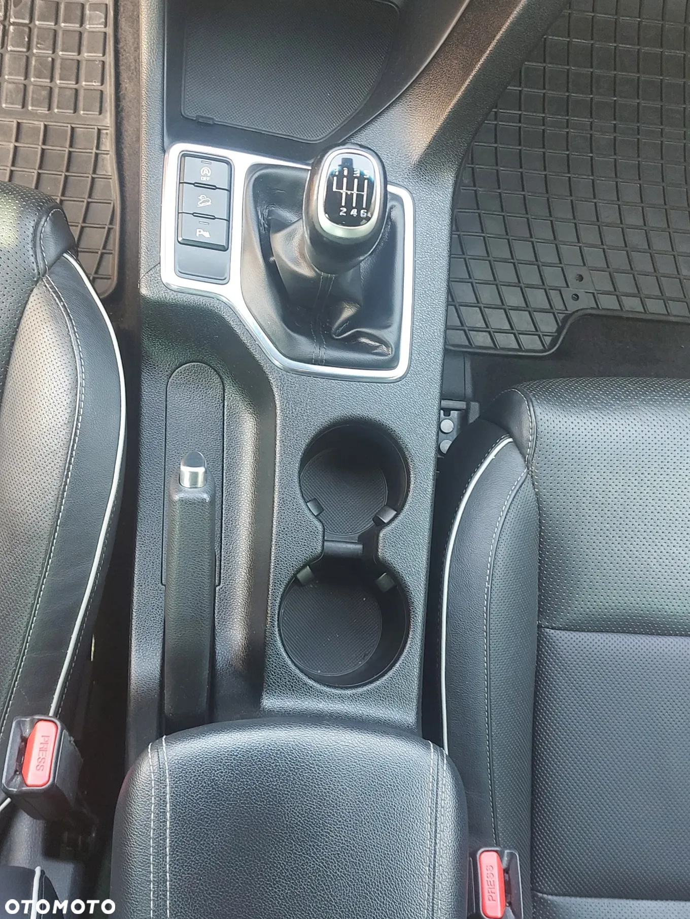 Kia Sportage 2.0 CRDI M 2WD - 22