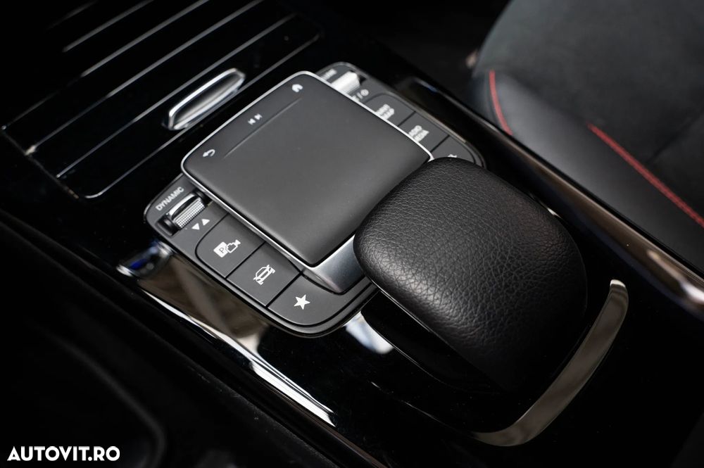 Mercedes-Benz CLA 200 7G-DCT AMG Line - 7